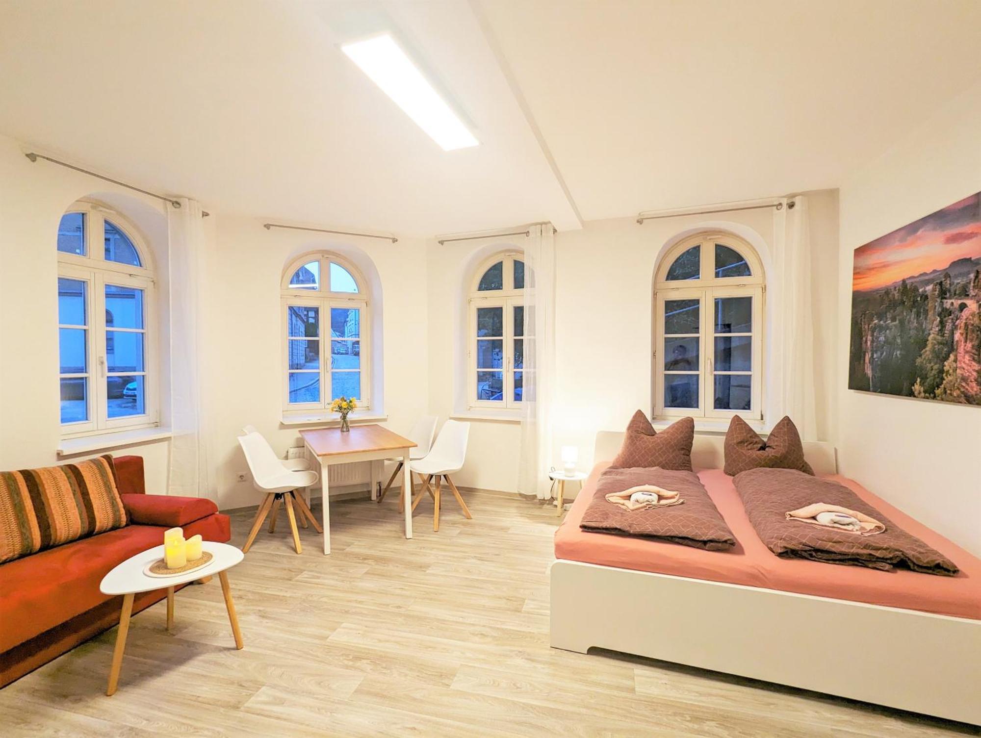 F1 - Urlaubsmagie - Helle Wohnung Mit Sauna & Pool & Whirlpool Sebnitz Exterior photo